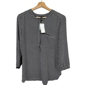 Premise Womens Blouse Size M Black White Geometric Print Half Button Up